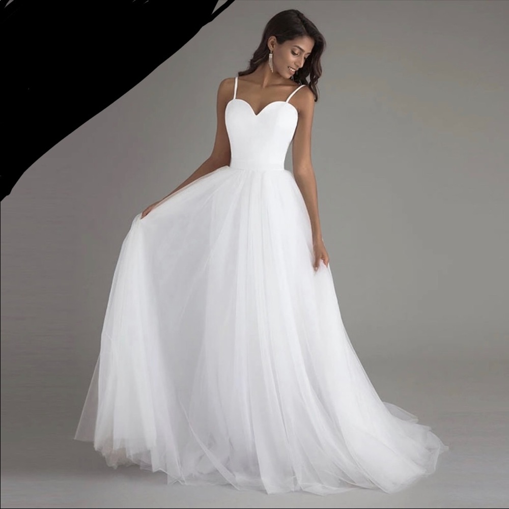 Custom Made sweetheart tulle Wedding Dress
